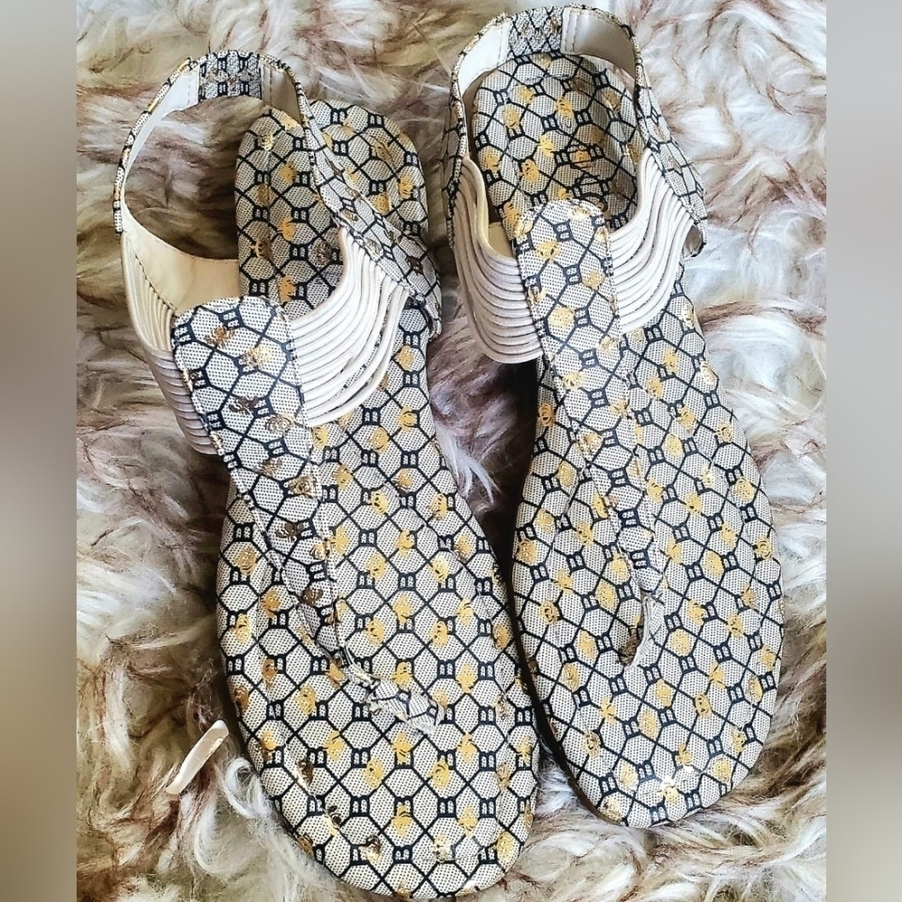 Rouge Women's Designer Print Sandals Size 10